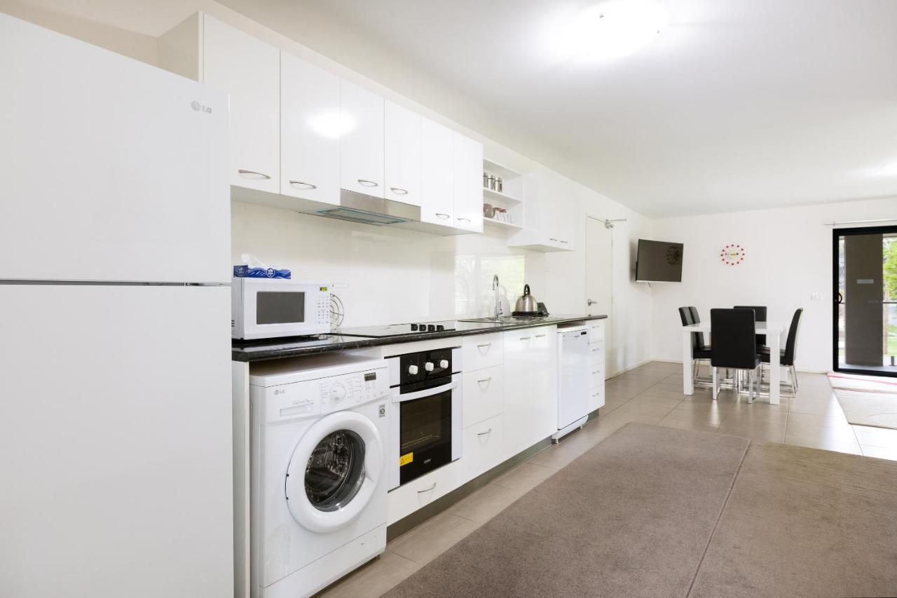 Apex Park Holiday Apartments วางกาแรตตา ภายนอก รูปภาพ