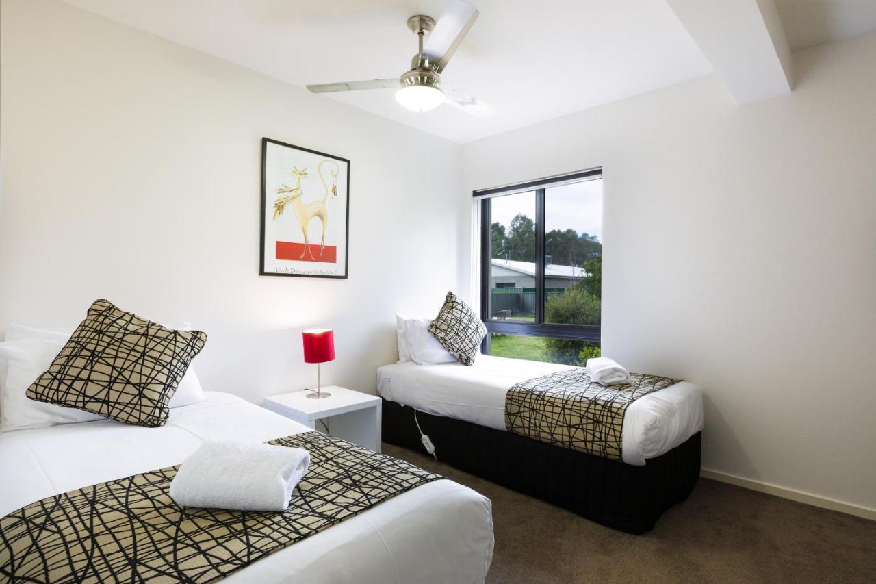 Apex Park Holiday Apartments วางกาแรตตา ภายนอก รูปภาพ